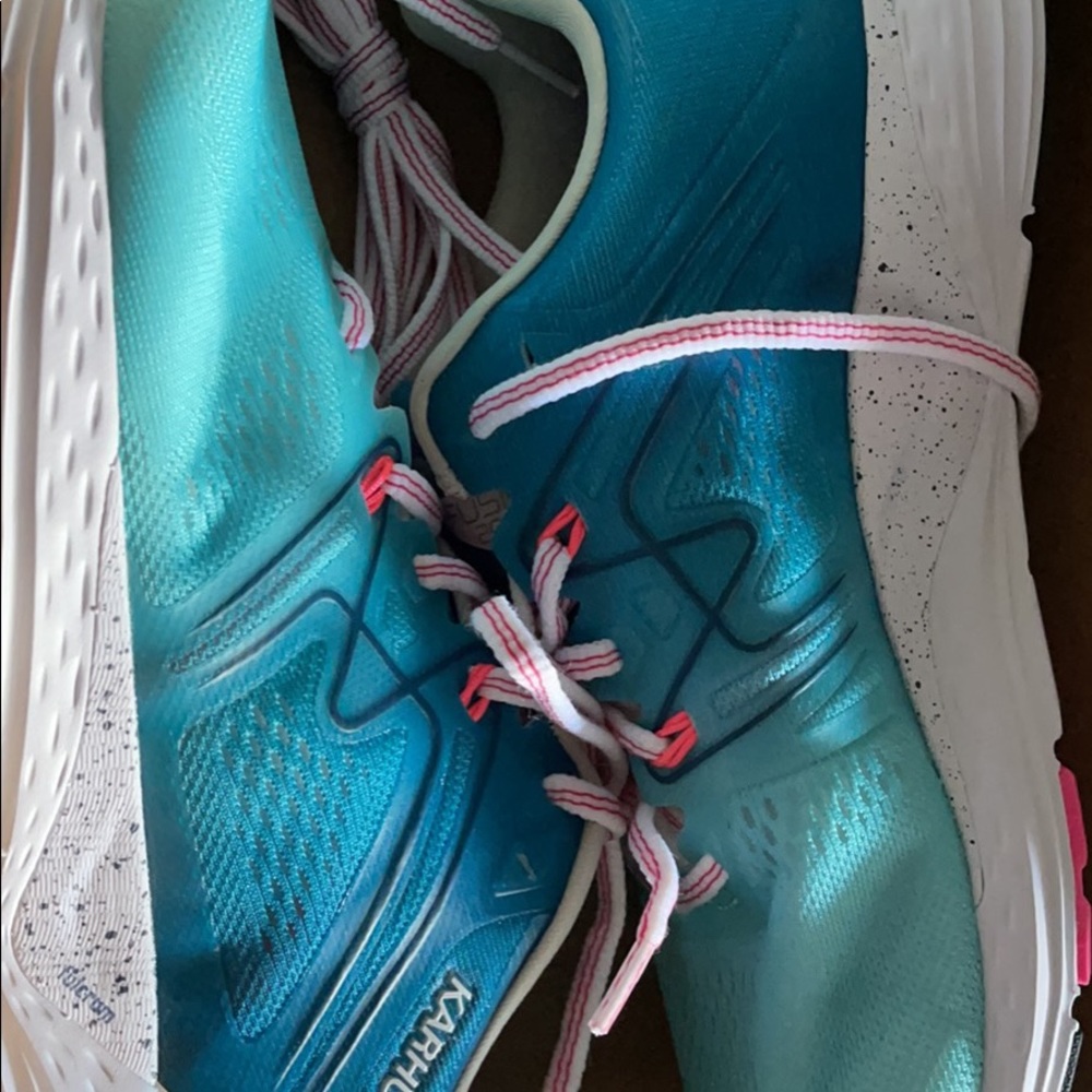 Karhu Finnish Running/ Nursing Shoes